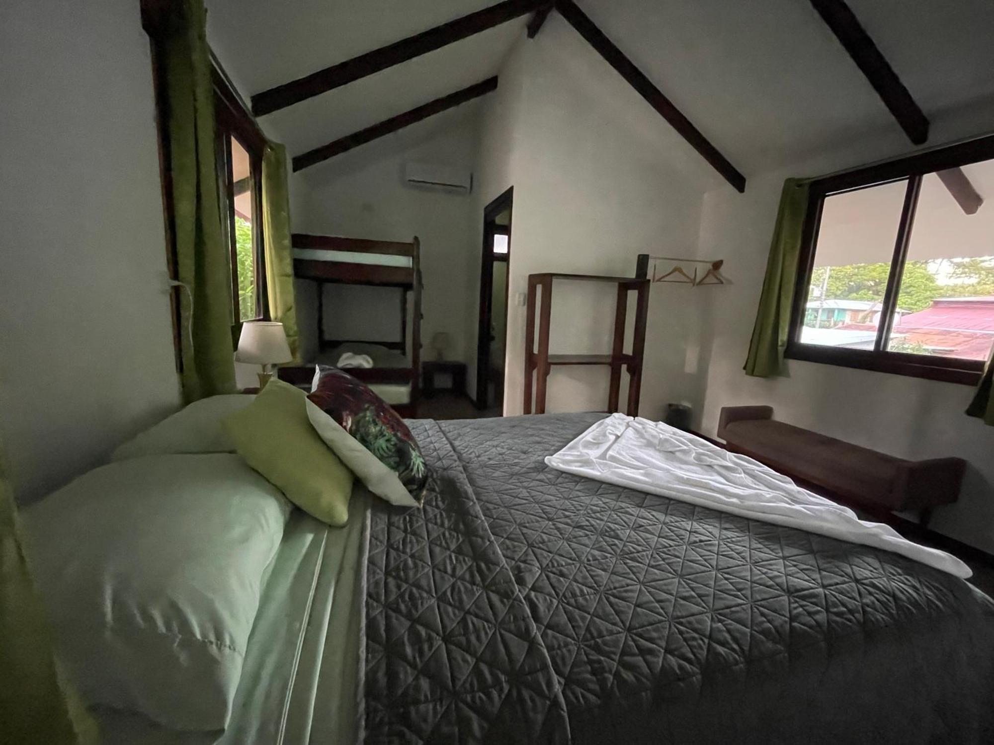 Casa Jaguar Tortuguero Villa Eksteriør billede