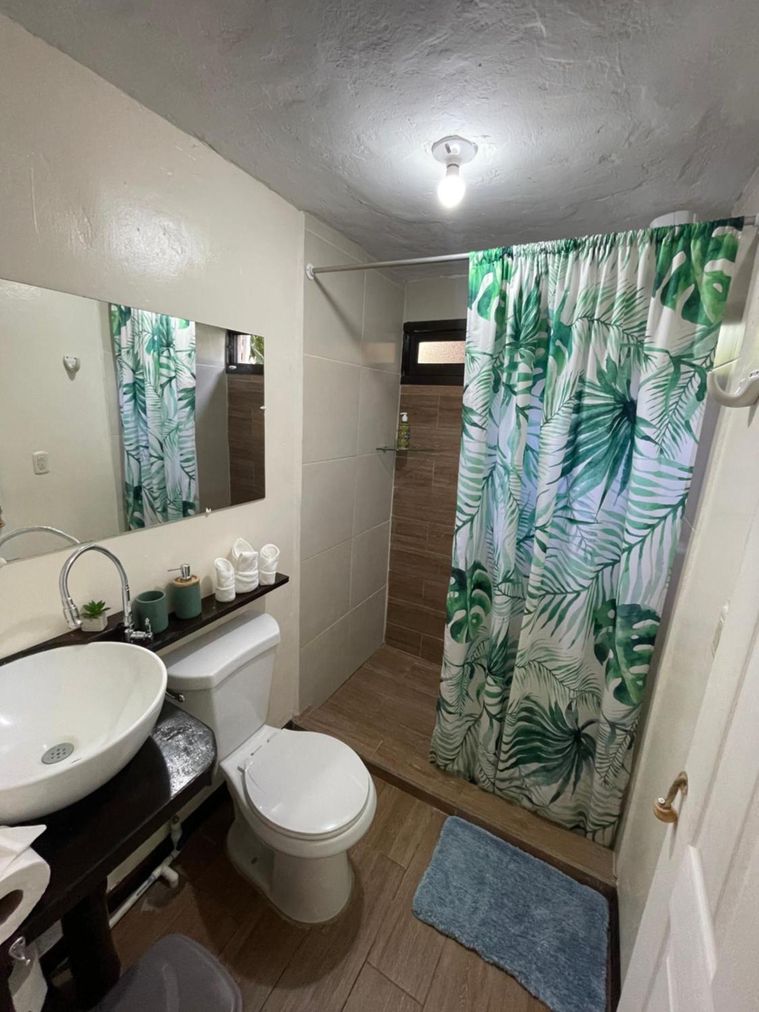 Casa Jaguar Tortuguero Villa Eksteriør billede